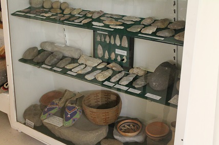 Arrowheads Bird Points to Axe Heads.